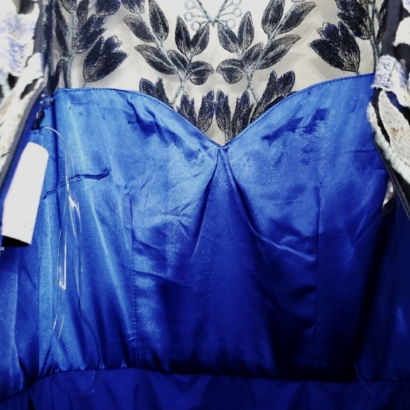 Nwot JS Collections Embroidered Floral lace Flutter Sleeve Pleated Navy … - Picture 13 of 17